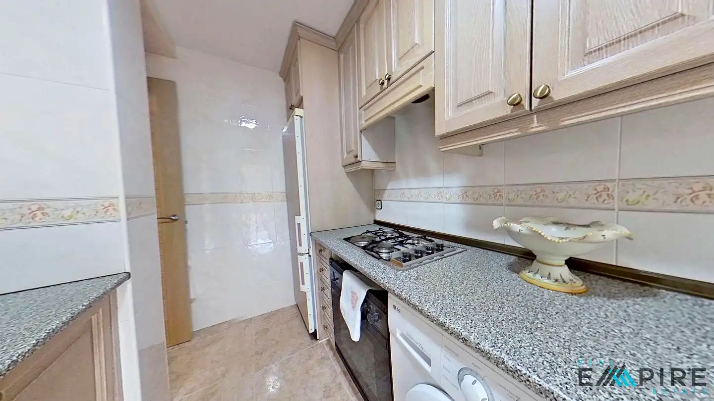 Kitchen of Flat for sale in Getafe  with Heating, Terrace and Storage room