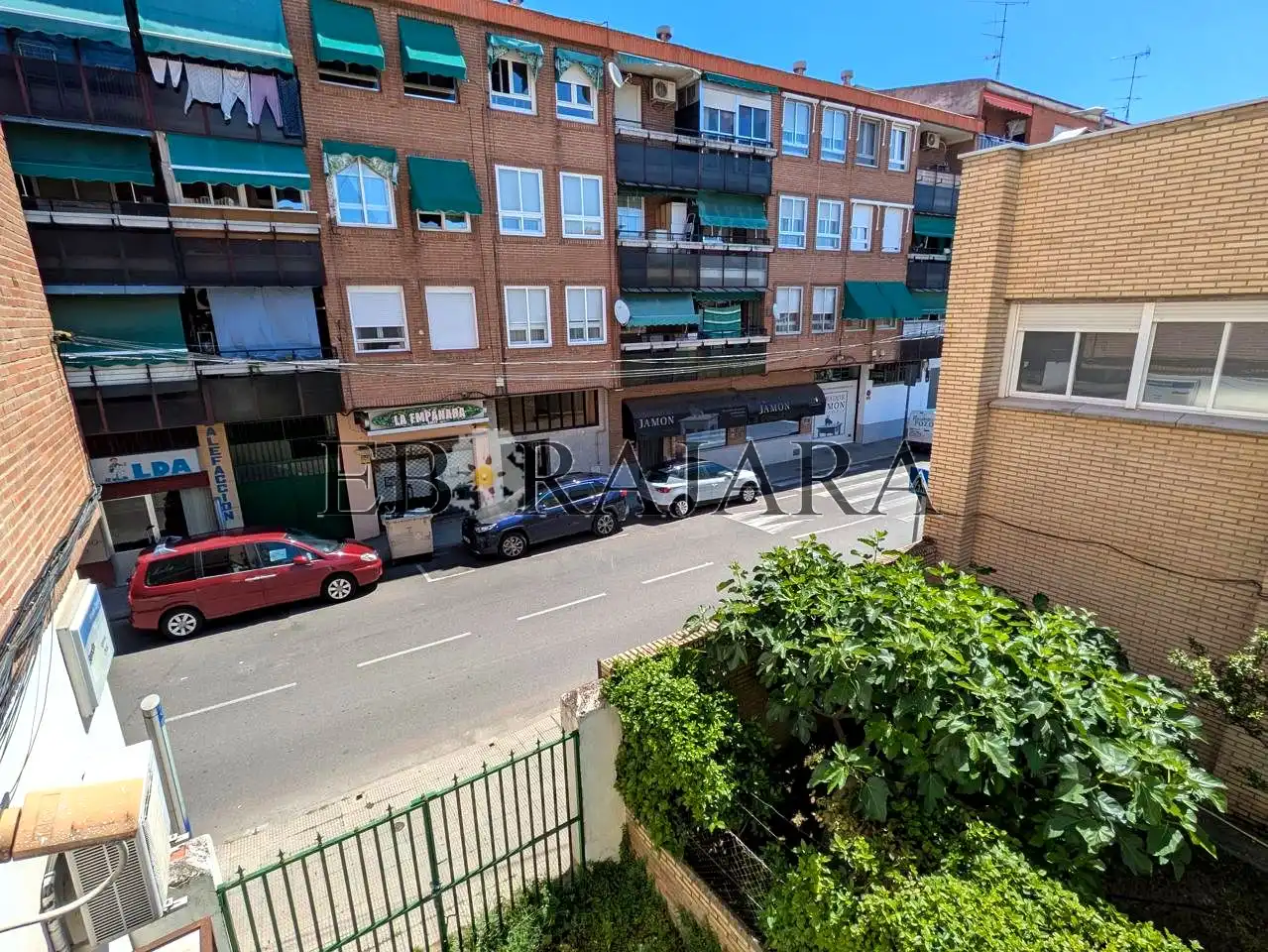 Vista exterior de Pis en venda en Talavera de la Reina amb Calefacció i Terrassa