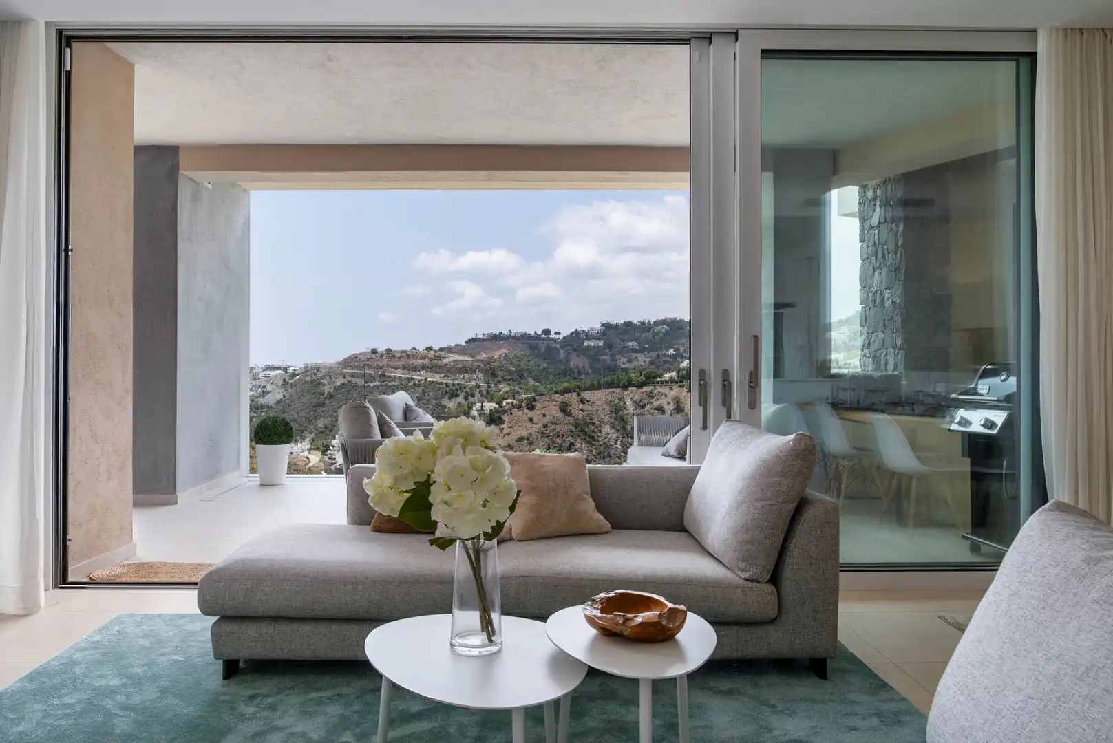 Apartament amb piscina en venda a Benahavís pueblo