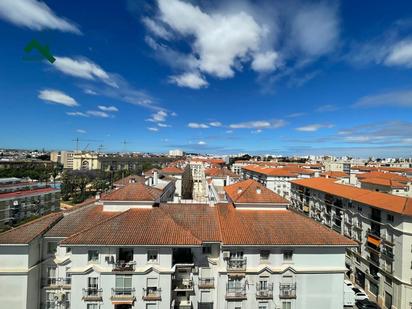 Vista exterior de Pis en venda en Jerez de la Frontera amb Terrassa