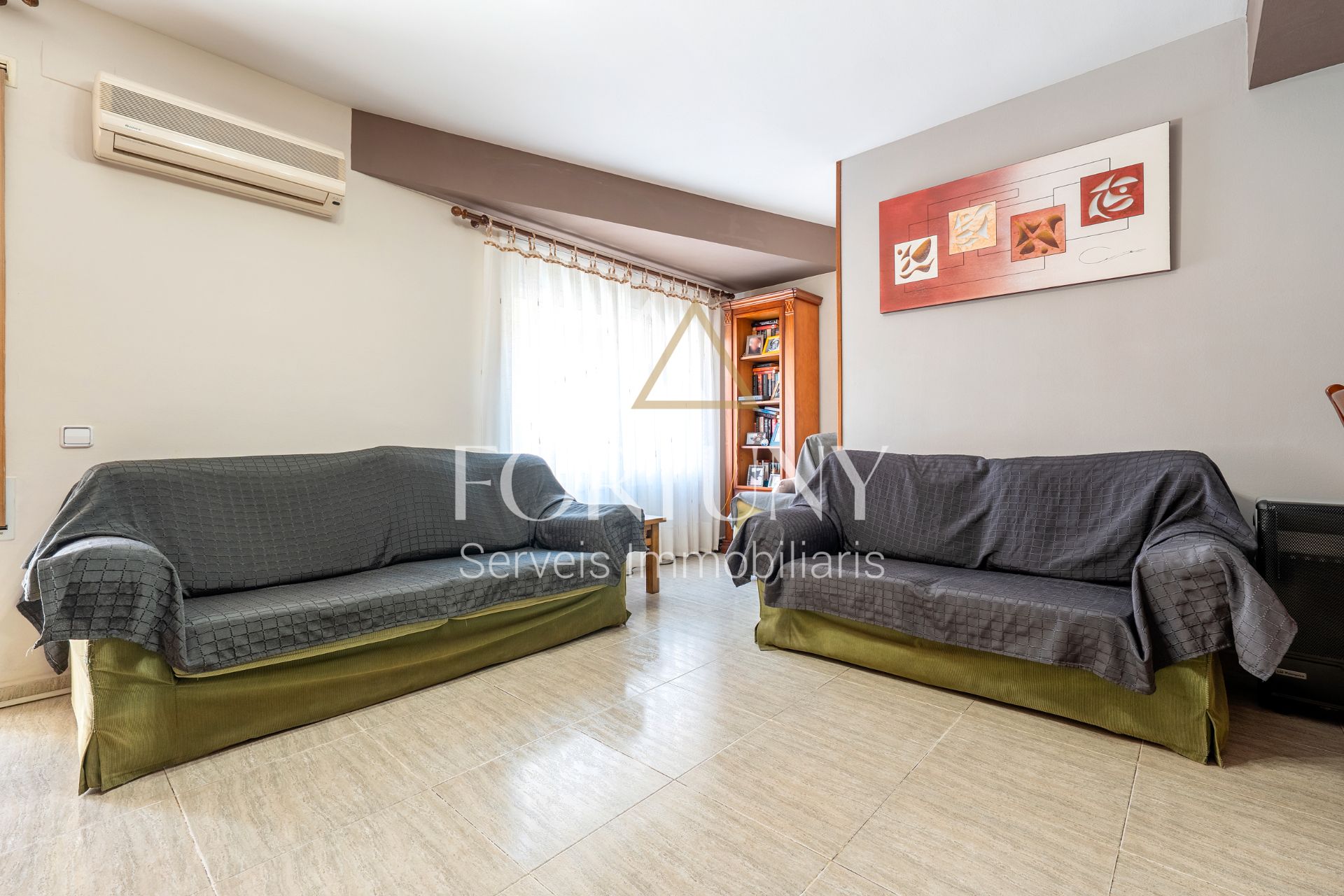 Sala d'estar de Pis en venda en Cambrils amb Aire condicionat i Balcó