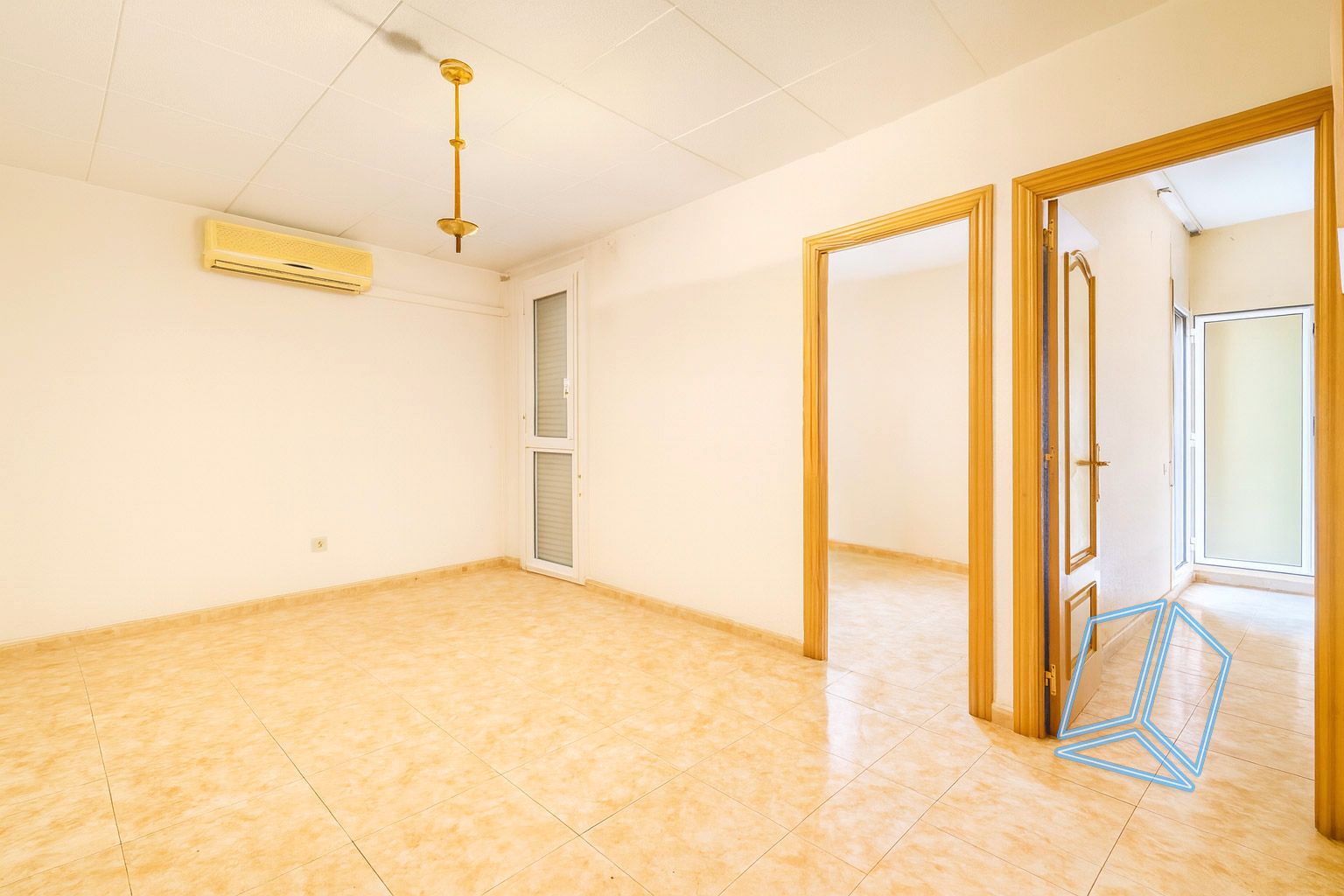 Piso en venta en  Barcelona Capital con Balcón