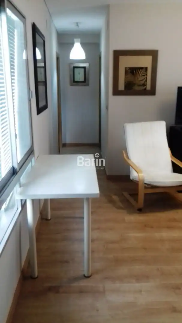 Flat for rent in Ciudad Jardín - Zoco