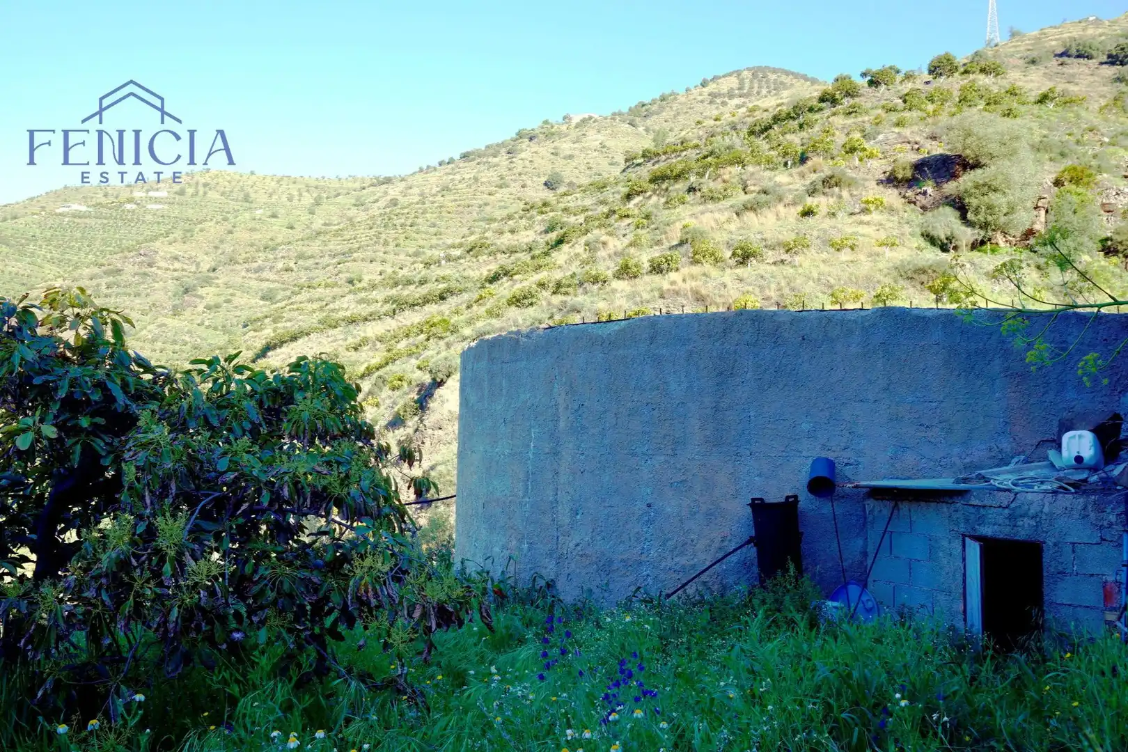 Vista exterior de Terreno en venta en Ítrabo
