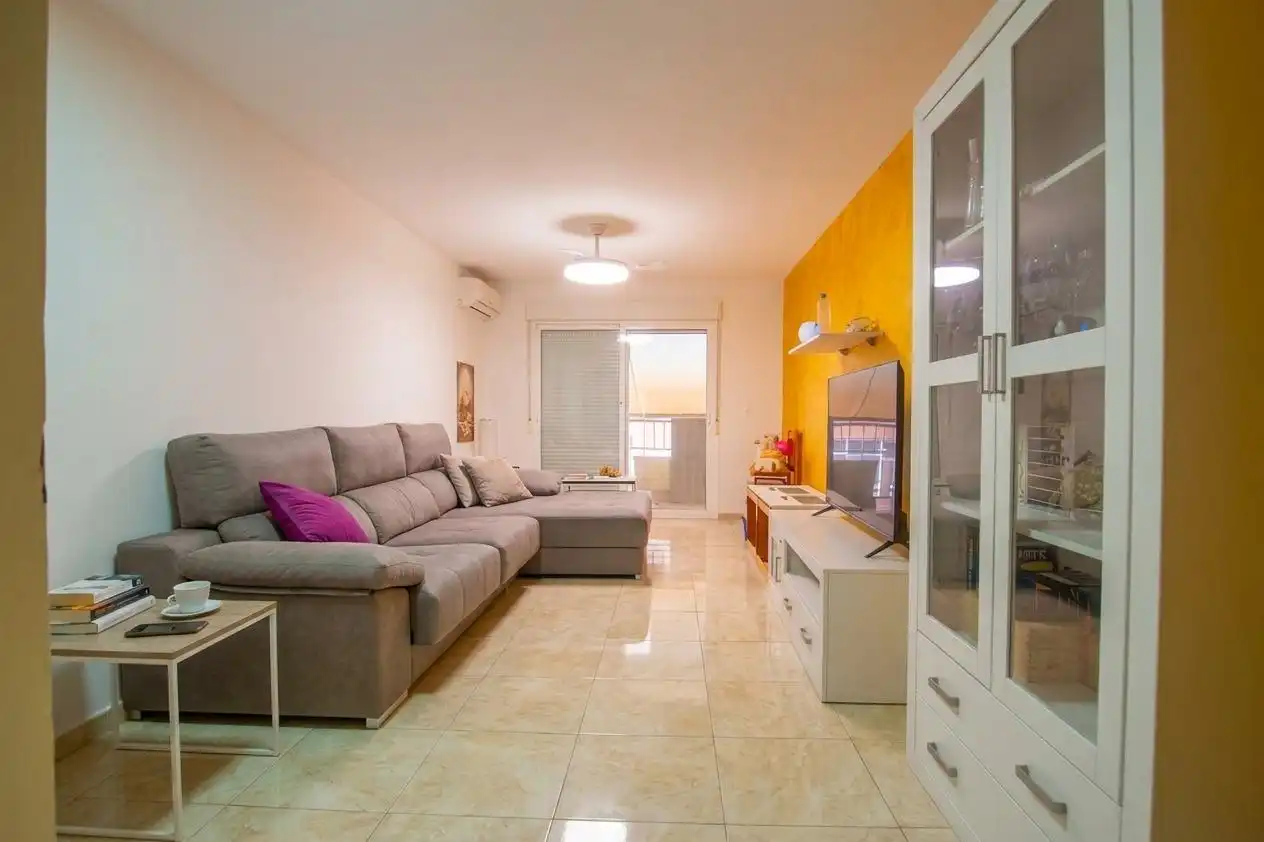 Piso con terraza en venta en Casco Antiguo