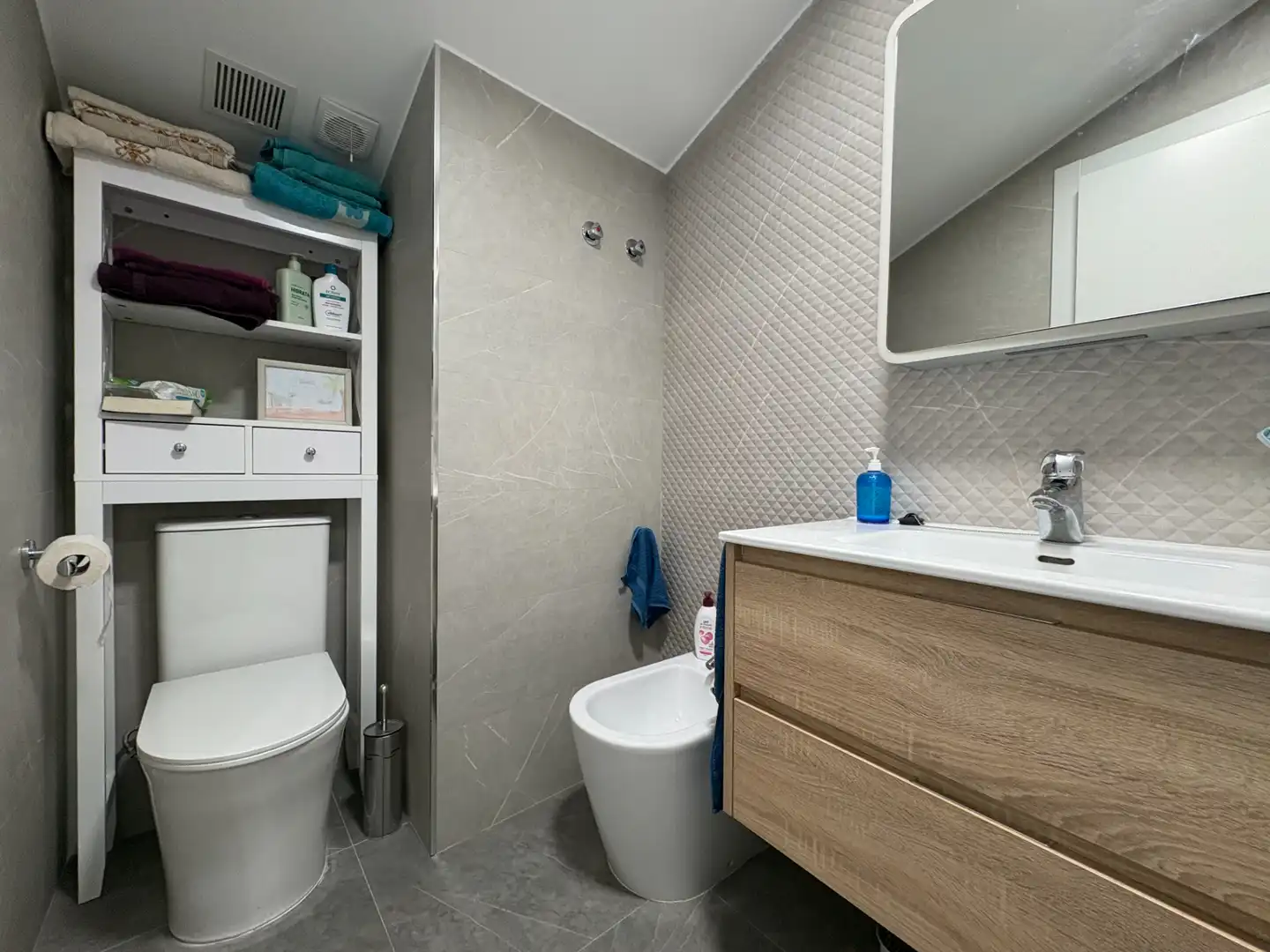 Bathroom of Attic for sale in Zaragoza  with Air Conditioner, Heating and Terrace