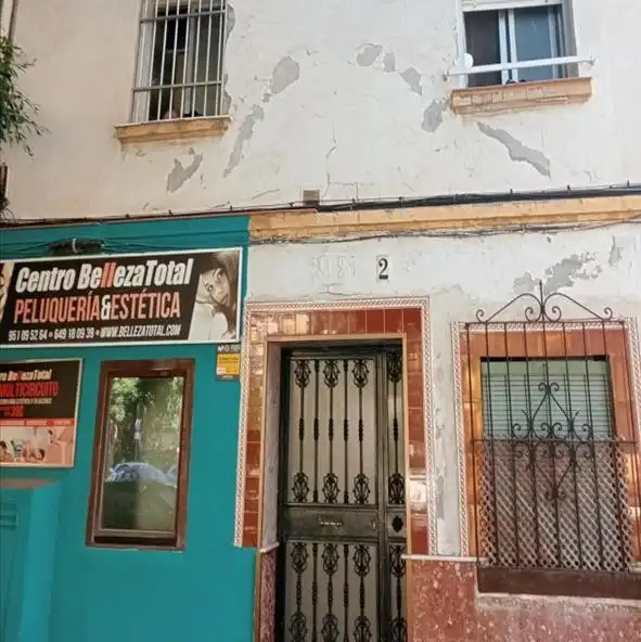 Casa o xalet en venda a JORGE GUILLEN, Girón - Las Delicias
