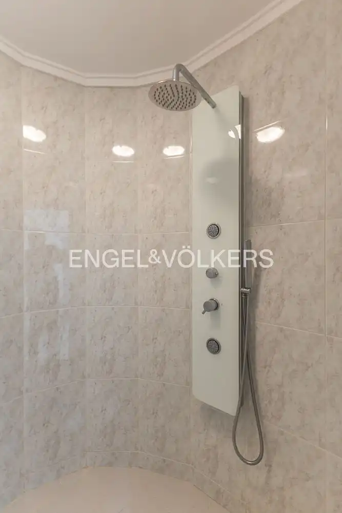 Bathroom of Houses for sale in Dénia  with Air Conditioner, Heating and Private garden
