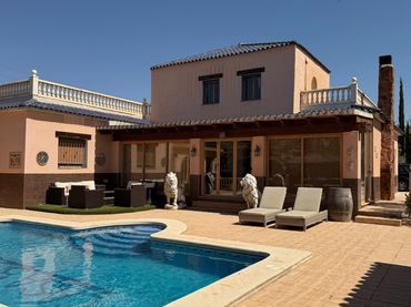 Villa à vendre à Salinas