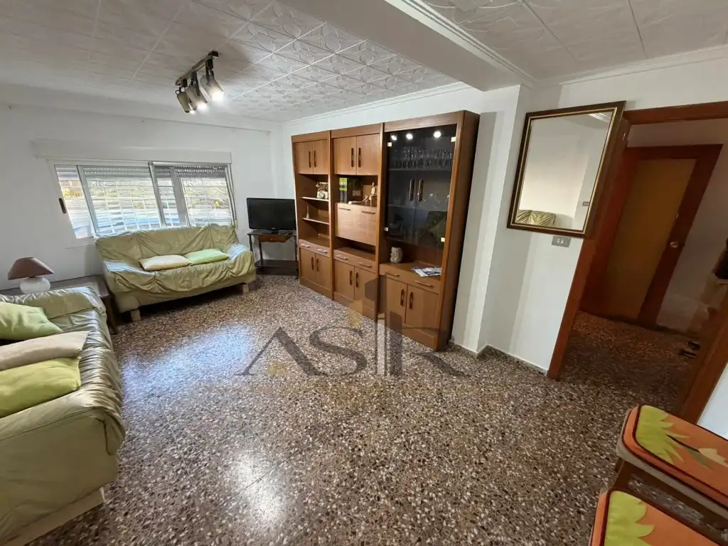 Flat for sale in Calle Via Sucronense