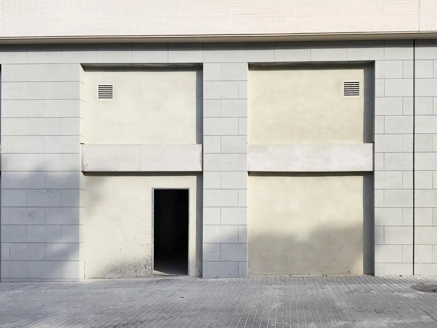 Local comercial en alquiler en Avenida al Vedat 187
