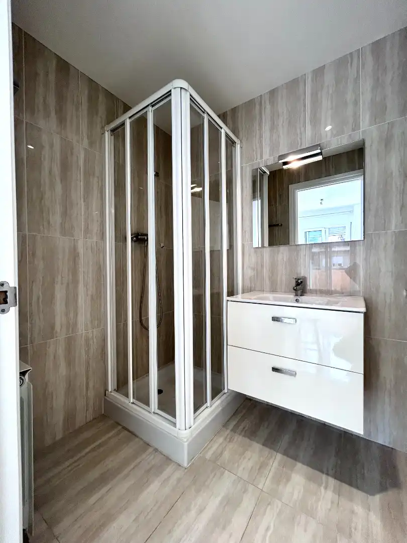 Badezimmer von Maisonette zum Verkauf in Calella mit Klimaanlage, Heizung und Balkon