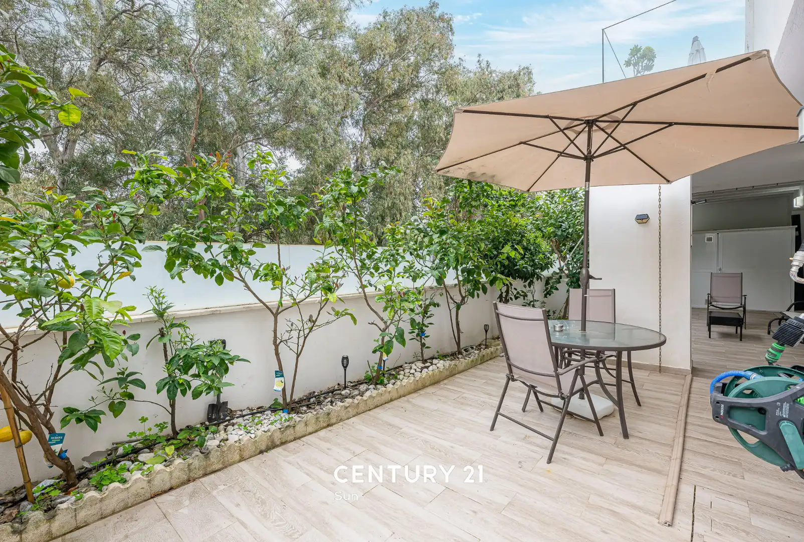 Terrace of Houses for sale in Benalmádena  with Air Conditioner and Furnished
