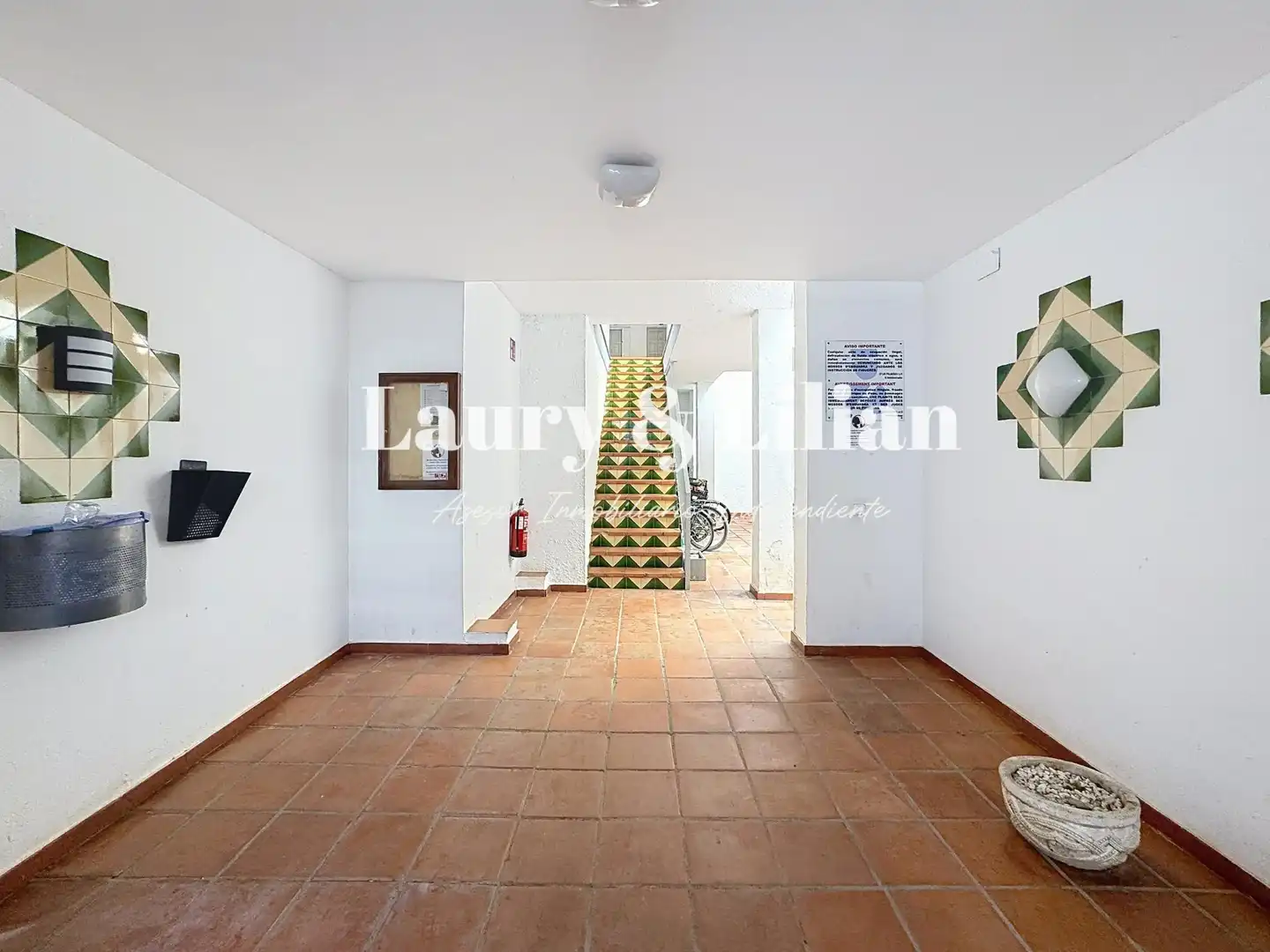 Wohnung zum Verkauf in Empuriabrava mit Balkon und Gemeinschaftspool