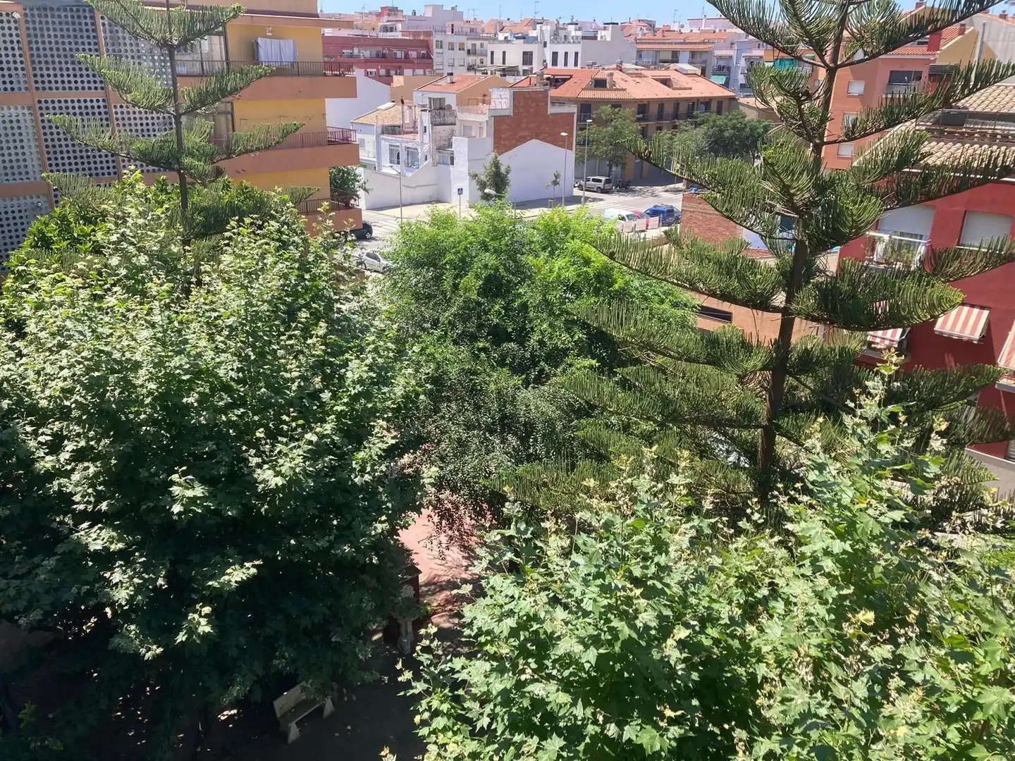 Vista exterior de Pis en venda en Pineda de Mar amb Calefacció, Terrassa i Balcó