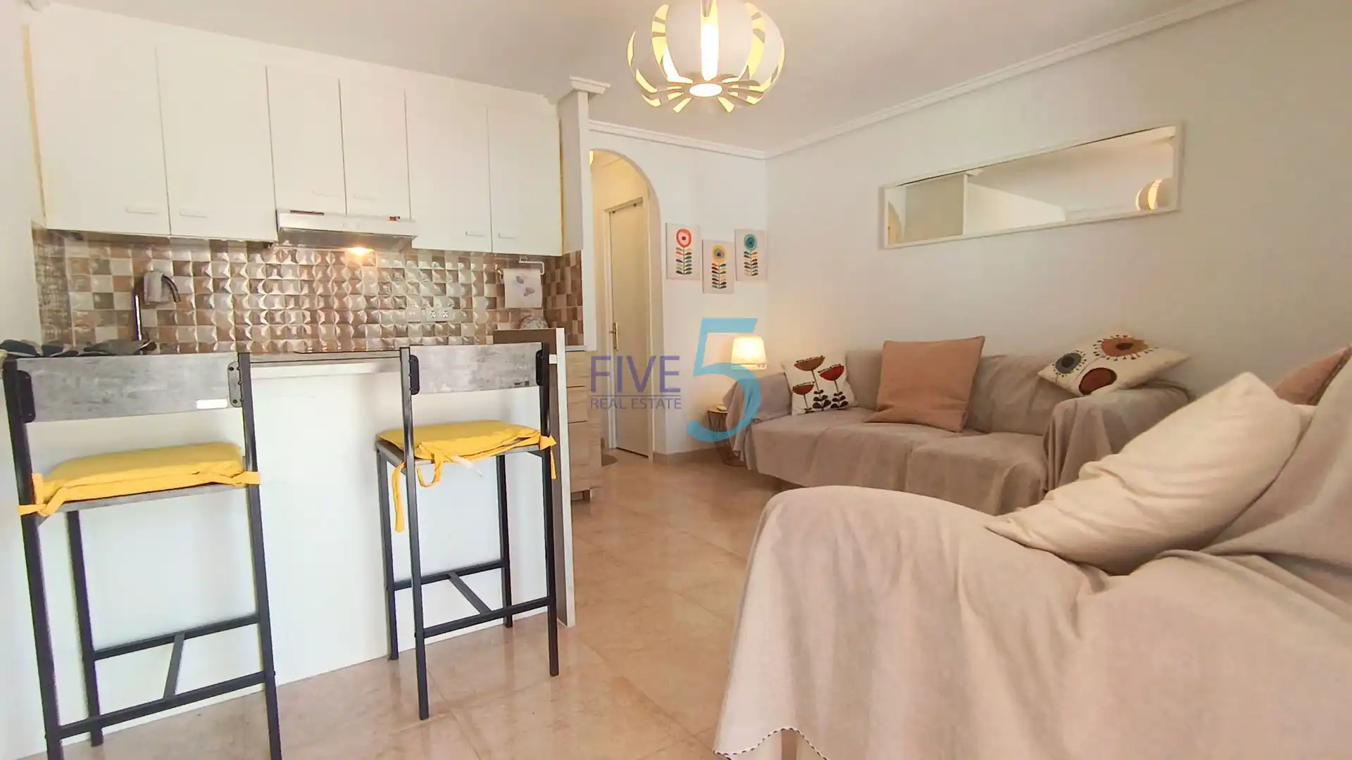 Bungalow en venta en Zona Carrefour - Urbanizaciones, imagen 3