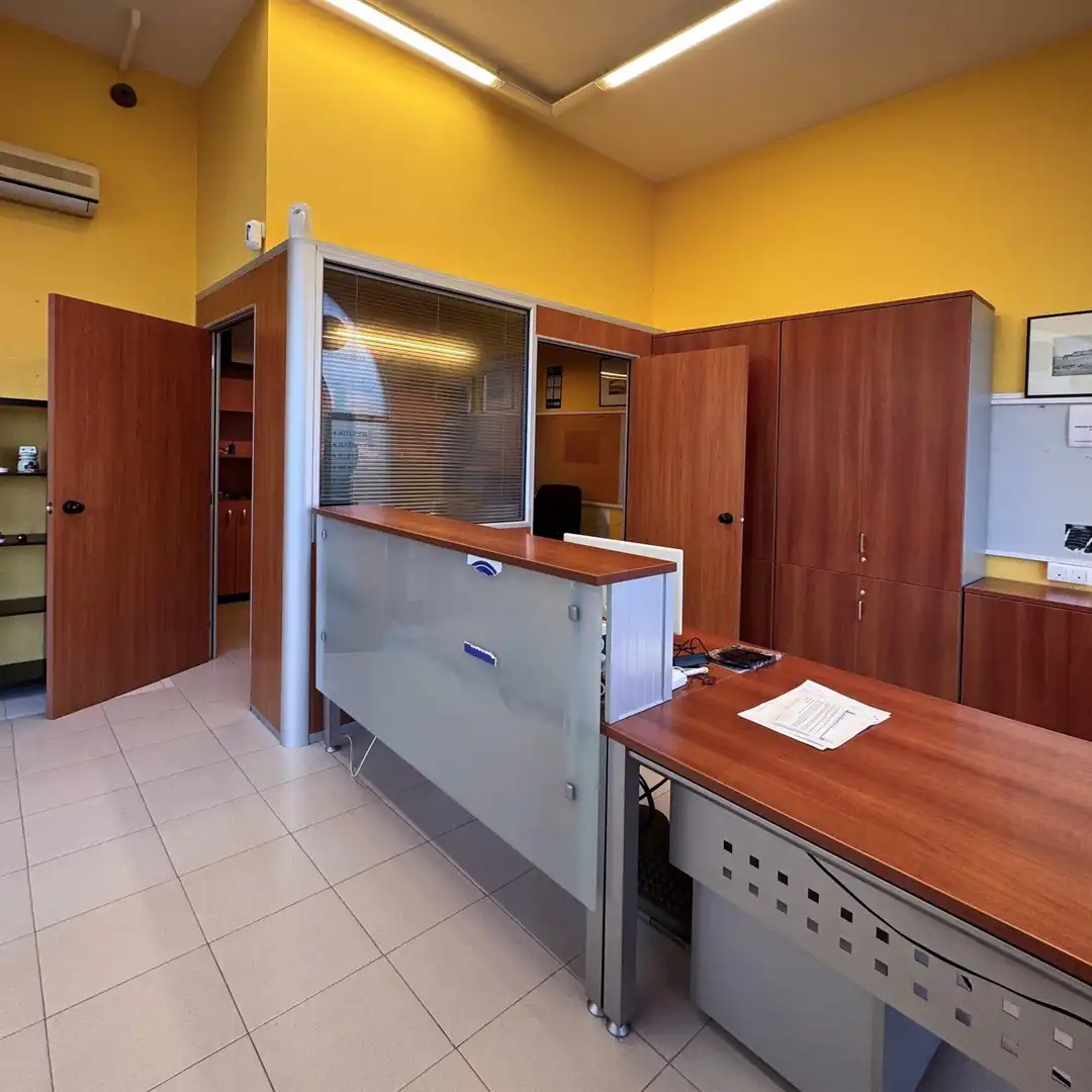 Local comercial en venta en Avenida d'Europa, imagen 5