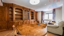 Dining room of Flat to rent in  Madrid Capital  with Air Conditioner, Heating and Parquet flooring
