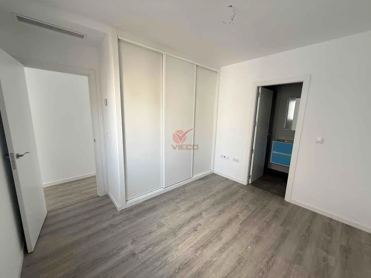 Habitación de Piso en venta en Cuenca con Calefacción, Piscina y Piscina comunitaria