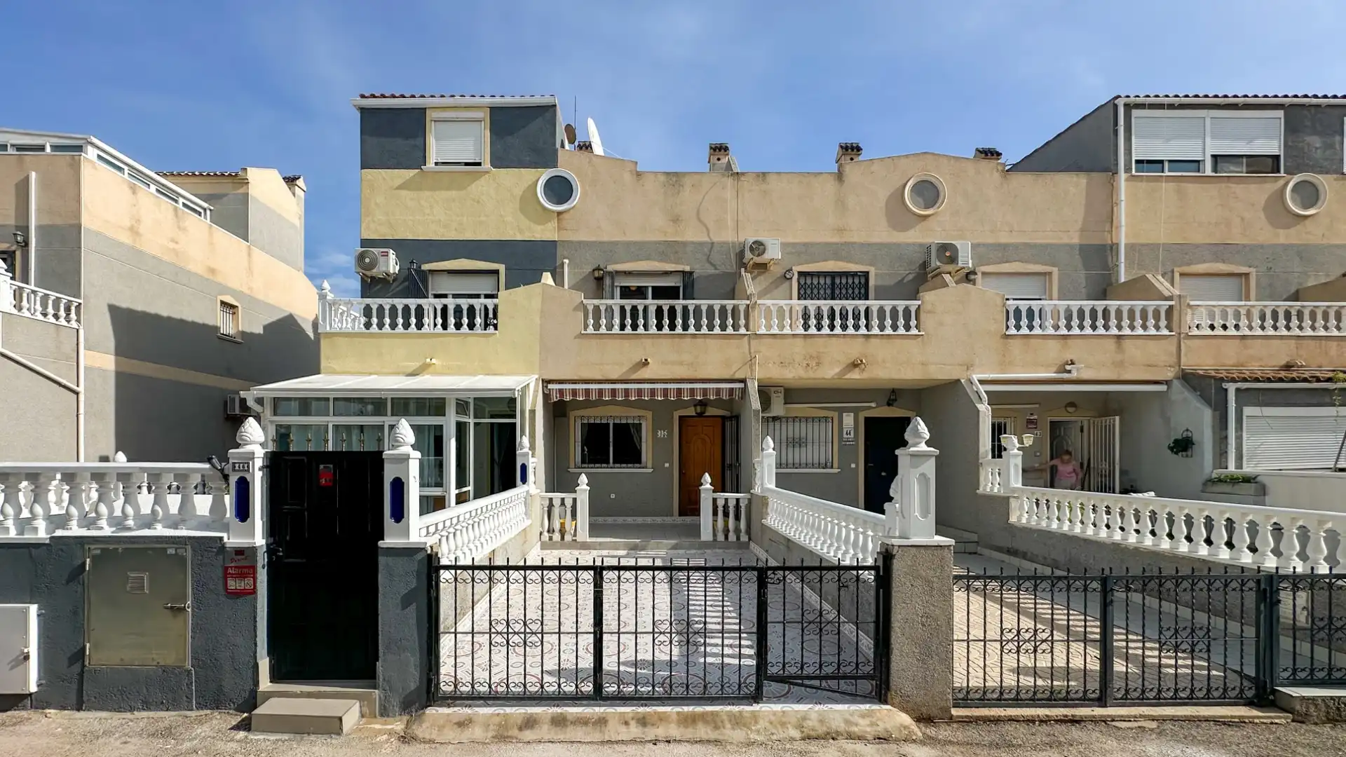 Casa a schiera con terrazza in vendita a Orihuela Costa