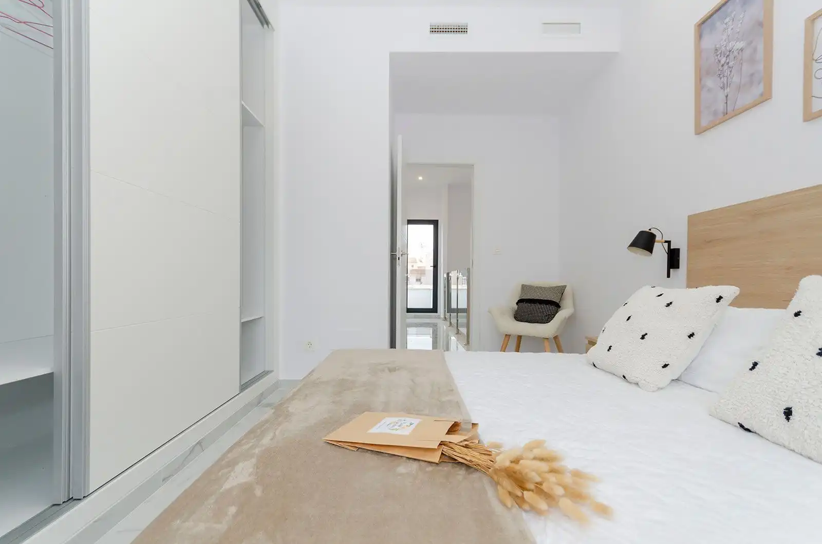 Habitación de Casa o chalet en venta en Torrevieja con Aire acondicionado, Jardín privado y Terraza