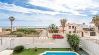 Vista exterior de Casa o xalet en venda en Moncofa amb Aire condicionat, Calefacció i Jardí privat