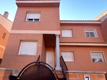 Xalet en venda a Ugena