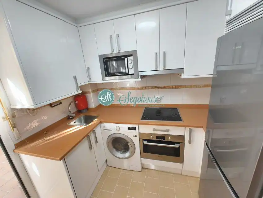 Cocina de Piso en venta en Bernuy de Porreros con Calefacción, Terraza y Trastero