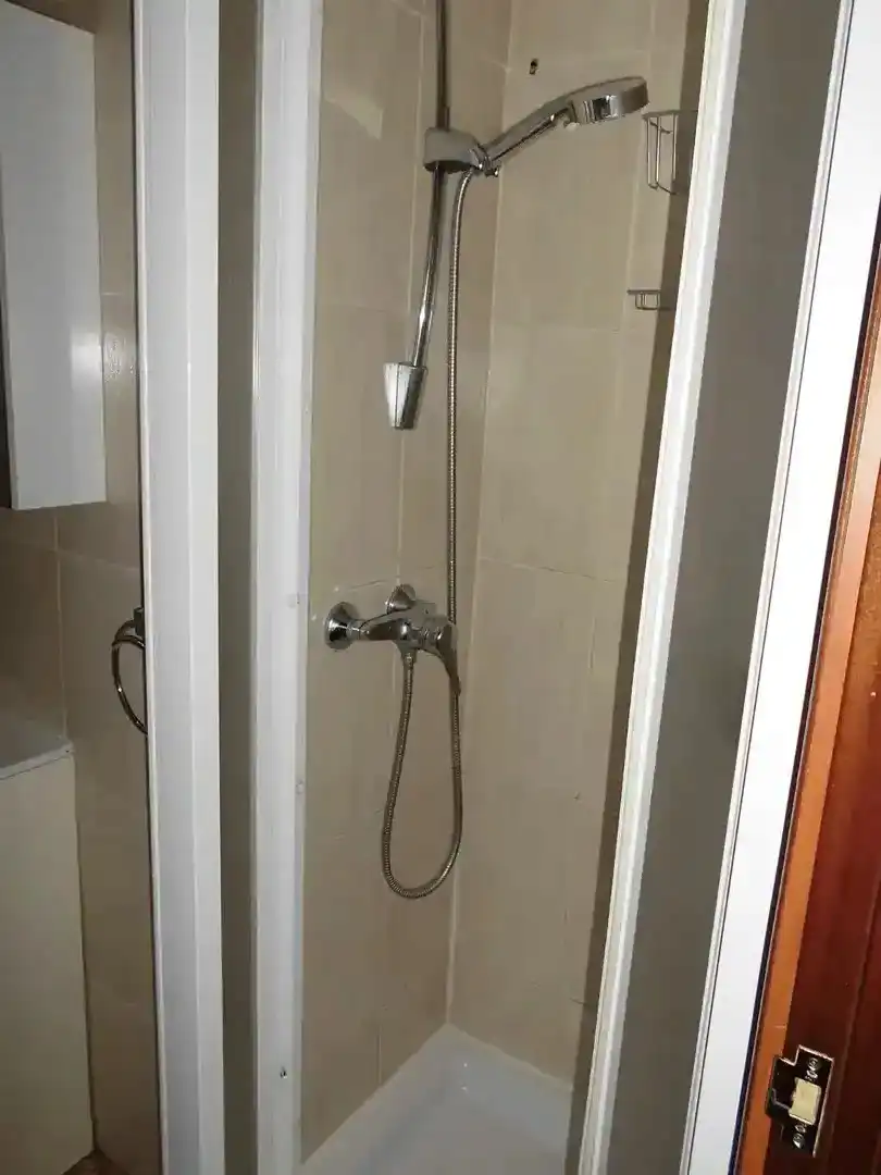Bathroom of Flat for sale in Zaragoza  with Air Conditioner, Terrace and Oven