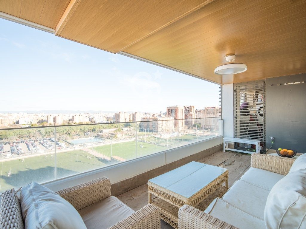 Terrace of Flat for sale in  Valencia Capital  with Air Conditioner, Terrace and Swimming Pool