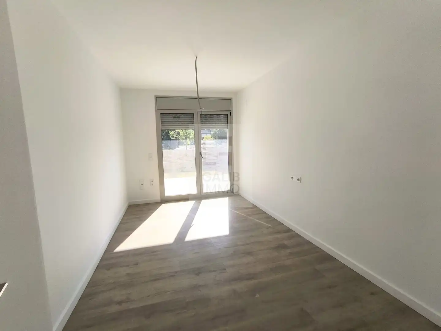 Dormitori de Planta baixa en venda en Figueres amb Aire condicionat, Terrassa i Traster