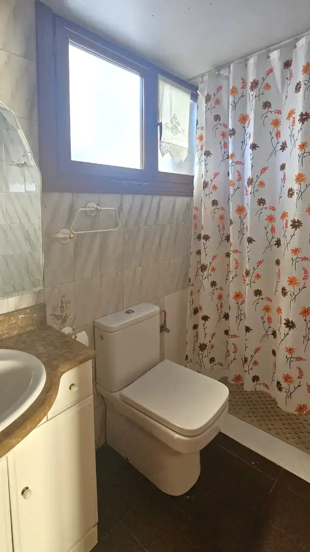 Bathroom of Flat for sale in Tolosa  with Heating, Furnished and Balcony