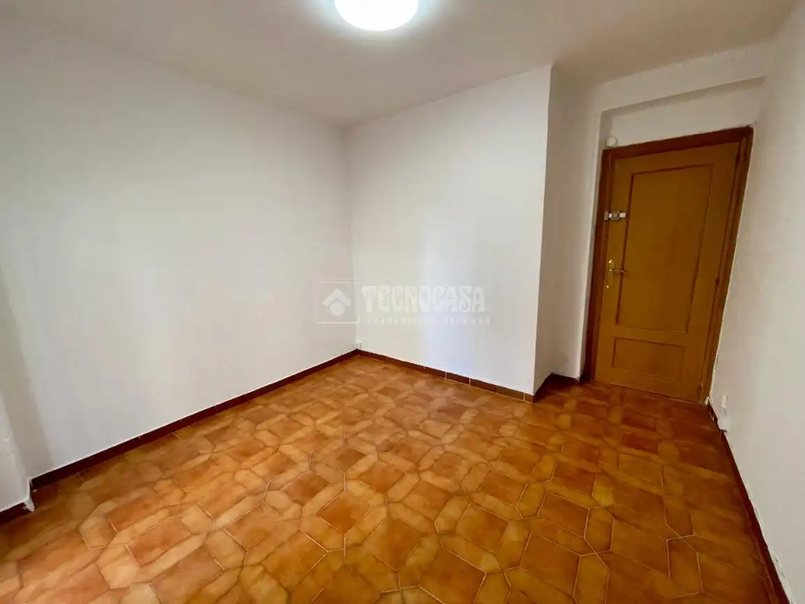 Habitación de Piso en venta en Zaragoza con Terraza y Balcón