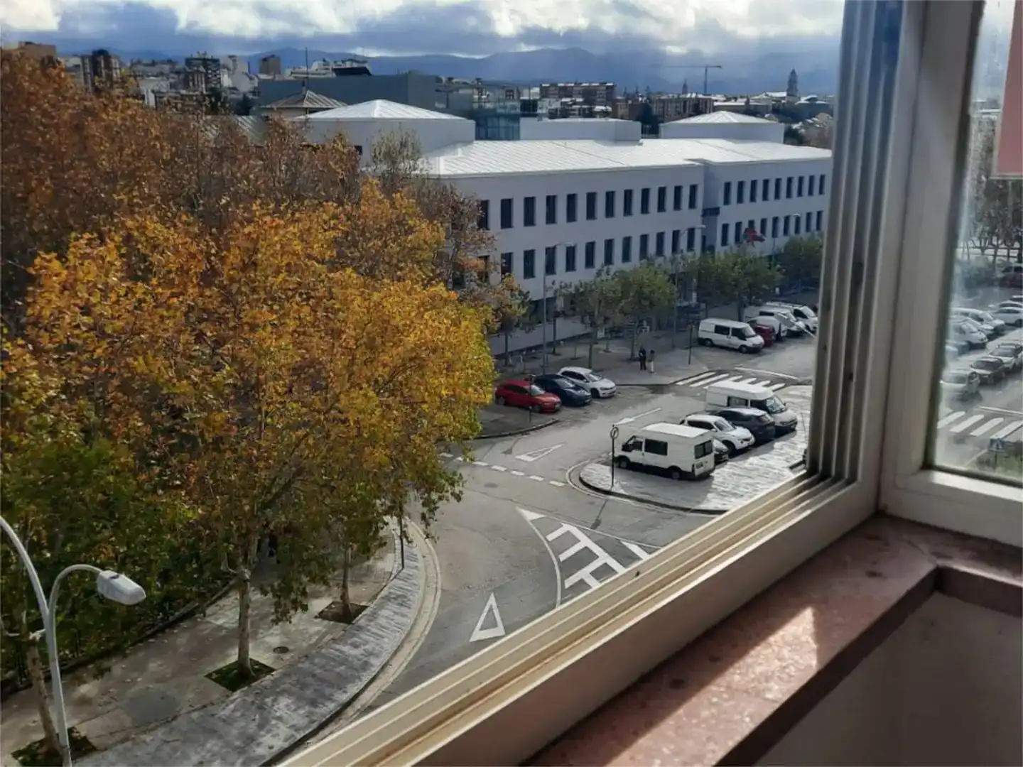 Vista exterior de Pis en venda en Ponferrada amb Parquet, Traster i Moblat