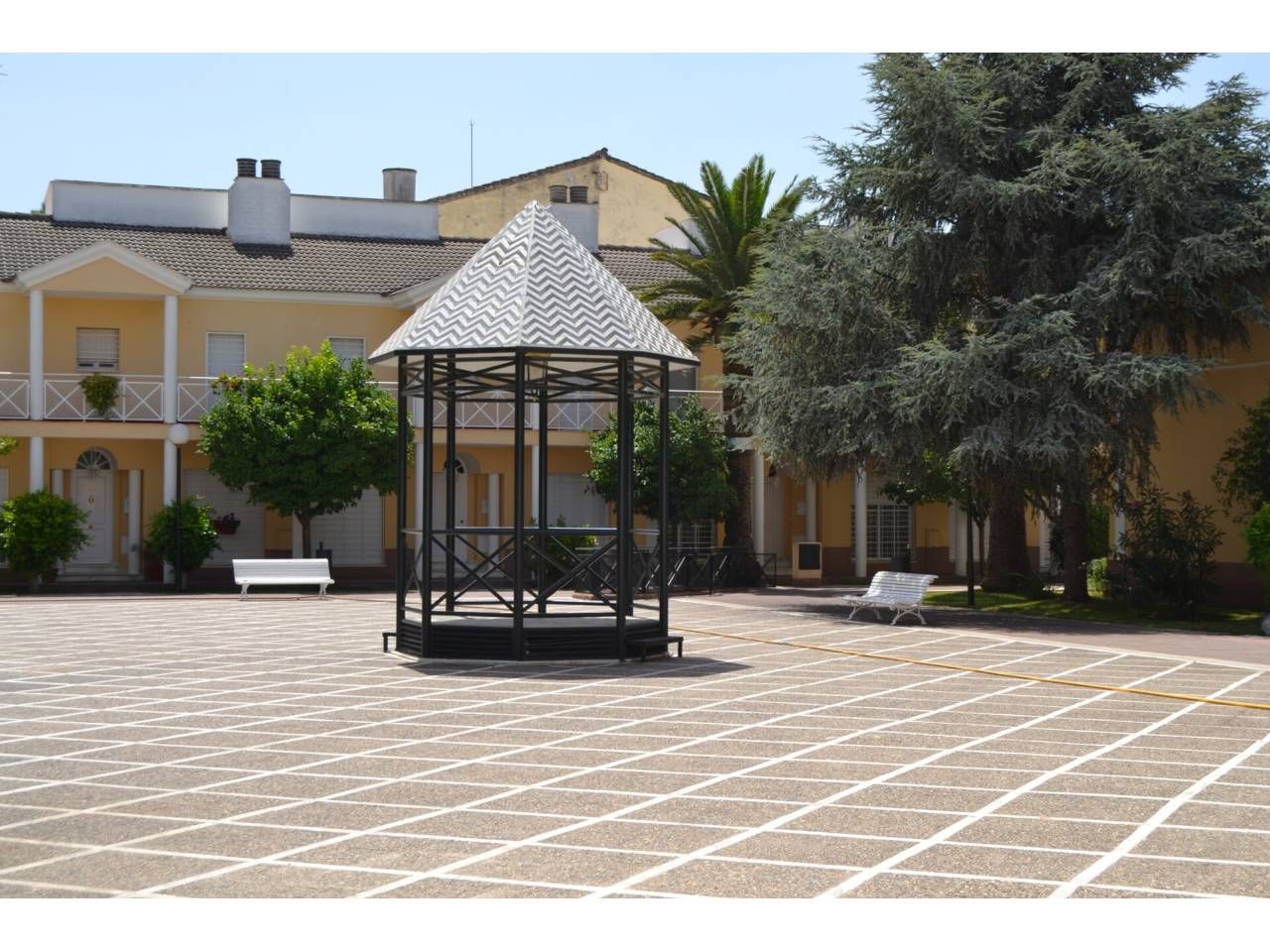 Vista exterior de Pis en venda en Jerez de la Frontera amb Aire condicionat, Calefacció i Traster