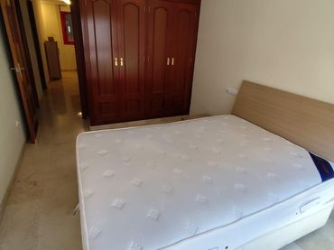 Piso con balcón en venta en Poniente-Sur
