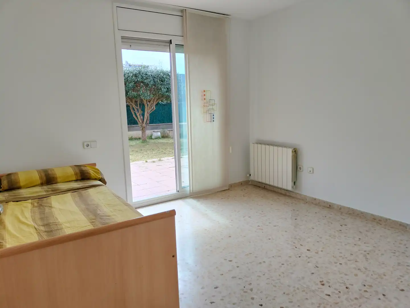 Bedroom of Ground floor for rent in Cunit  with Heating, Private garden and Furnished
