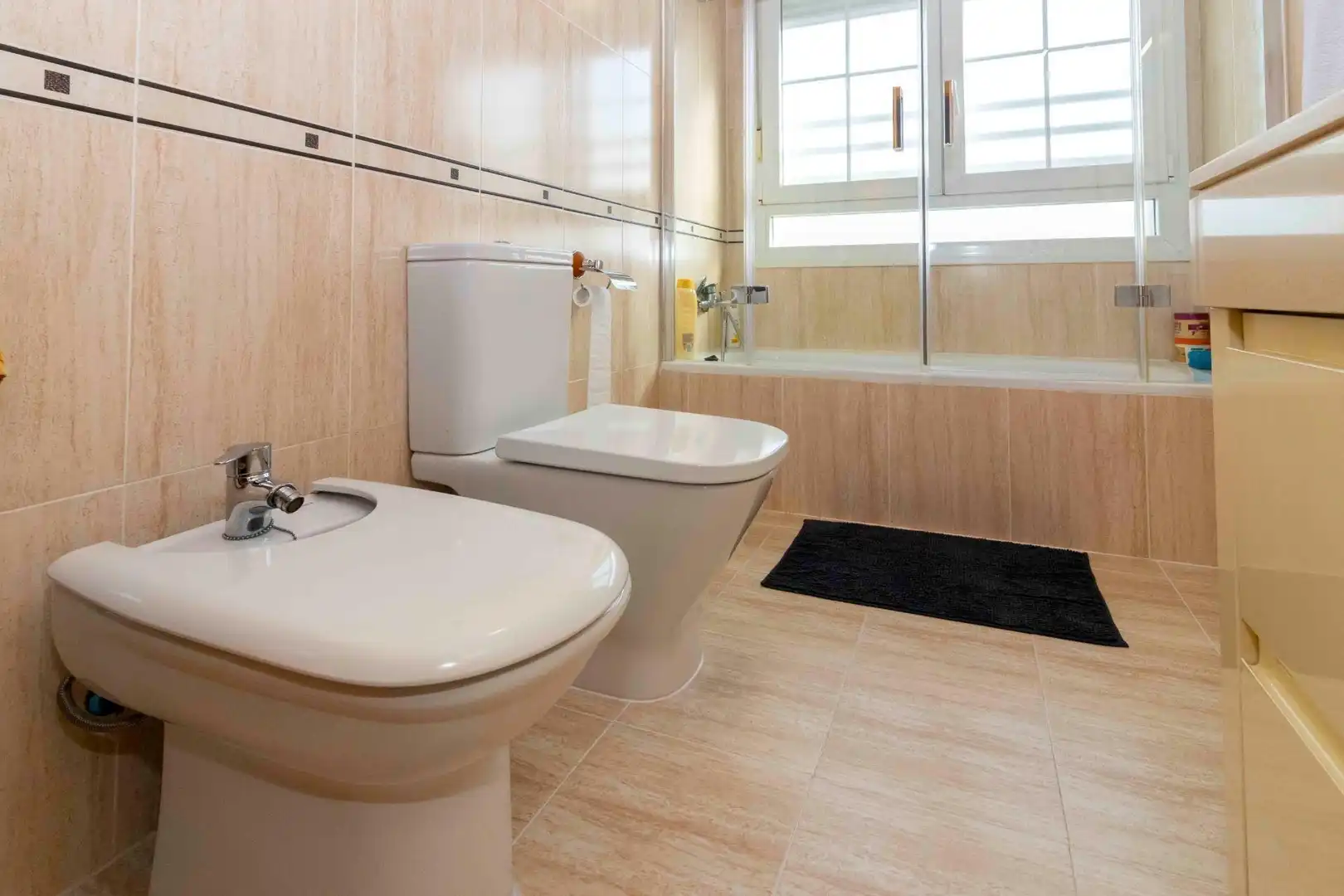 Baño de Piso en venta en Badajoz con Calefacción, Parquet y Trastero