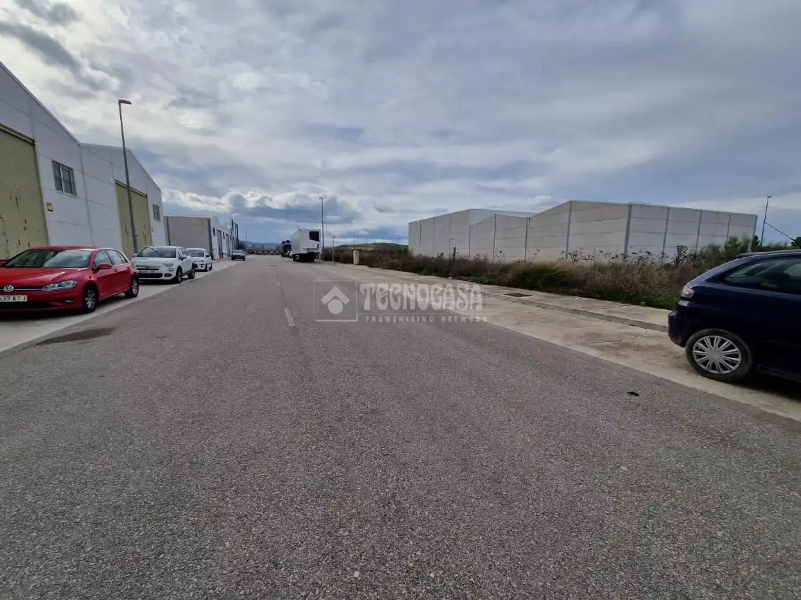 Vista exterior de Terreno industrial en venta en Osuna