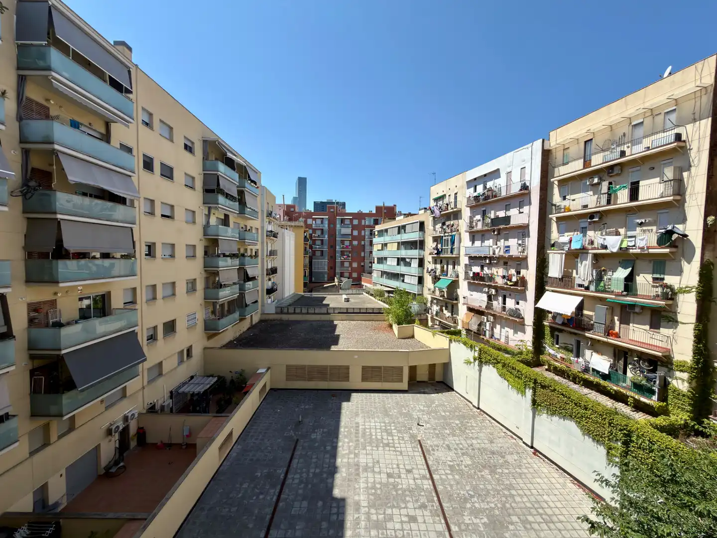 Piso con ascensor en venta en Carrer de Fluvià, imagen 12