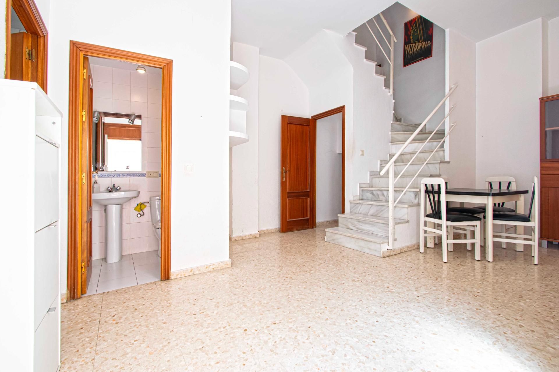 Dúplex en venta en  Sevilla Capital con Aire acondicionado y Trastero