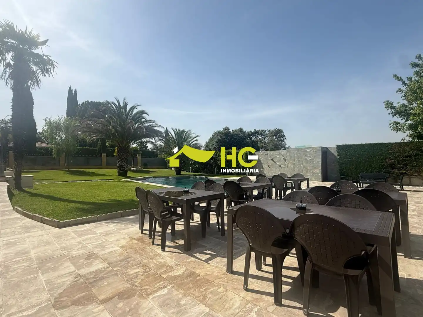 Terraza de Estudio de alquiler en Villaviciosa de Odón con Aire acondicionado, Calefacción y Amueblado