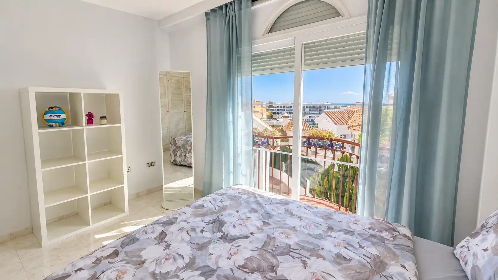 Terraced house with pool for sale in Riviera del Sol, imagen 25