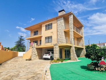 Villa mit Garten zum Verkauf in Zona Papa Luna - Platja del Gurugú