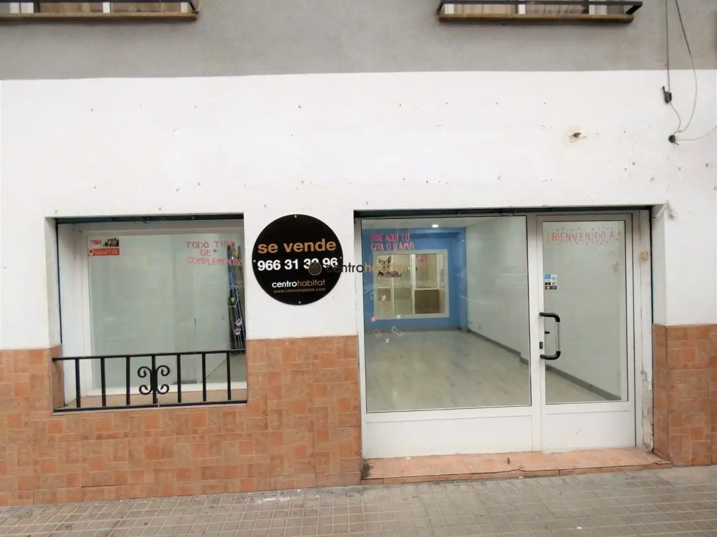 Local en venta en Petrer