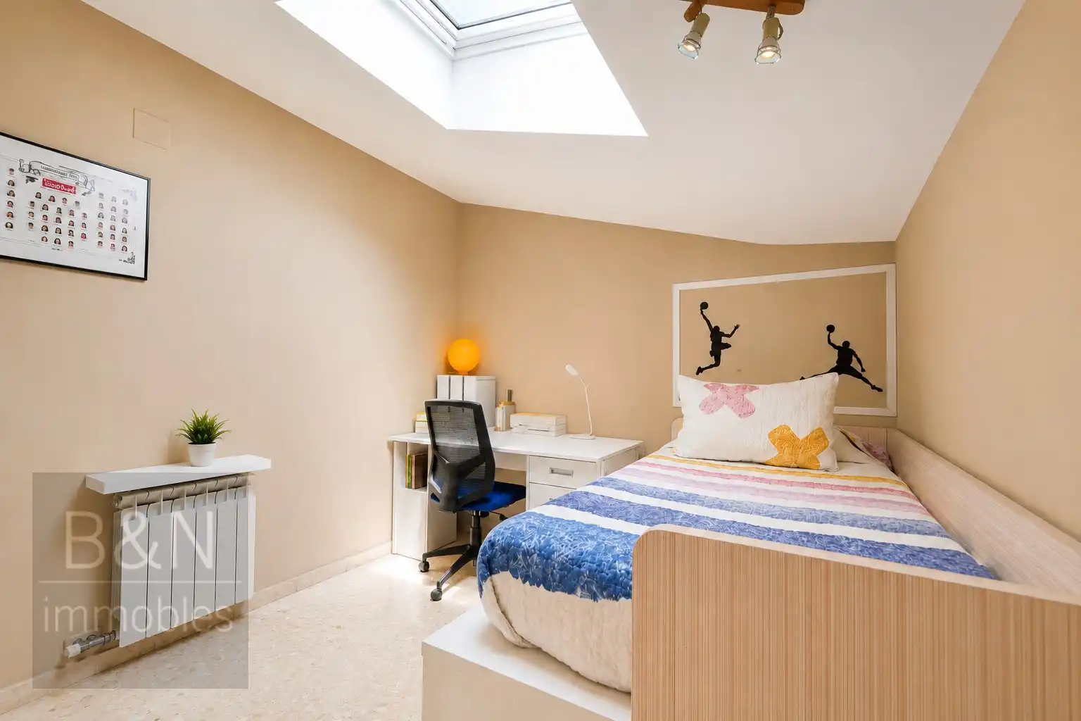 Bedroom of Duplexes for sale in Sabadell  with Air Conditioner, Heating and Terrace