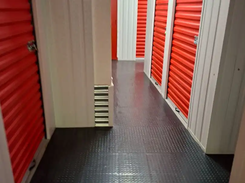 Storage room for rent in Madrid