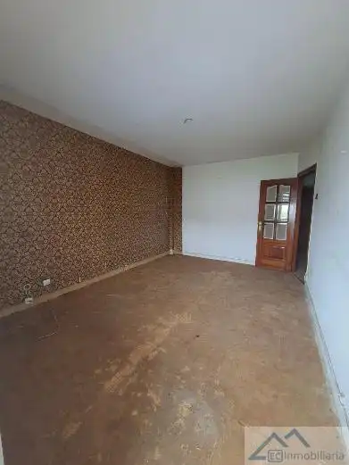 Sala d'estar de Pis en venda en Santander amb Calefacció i Terrassa