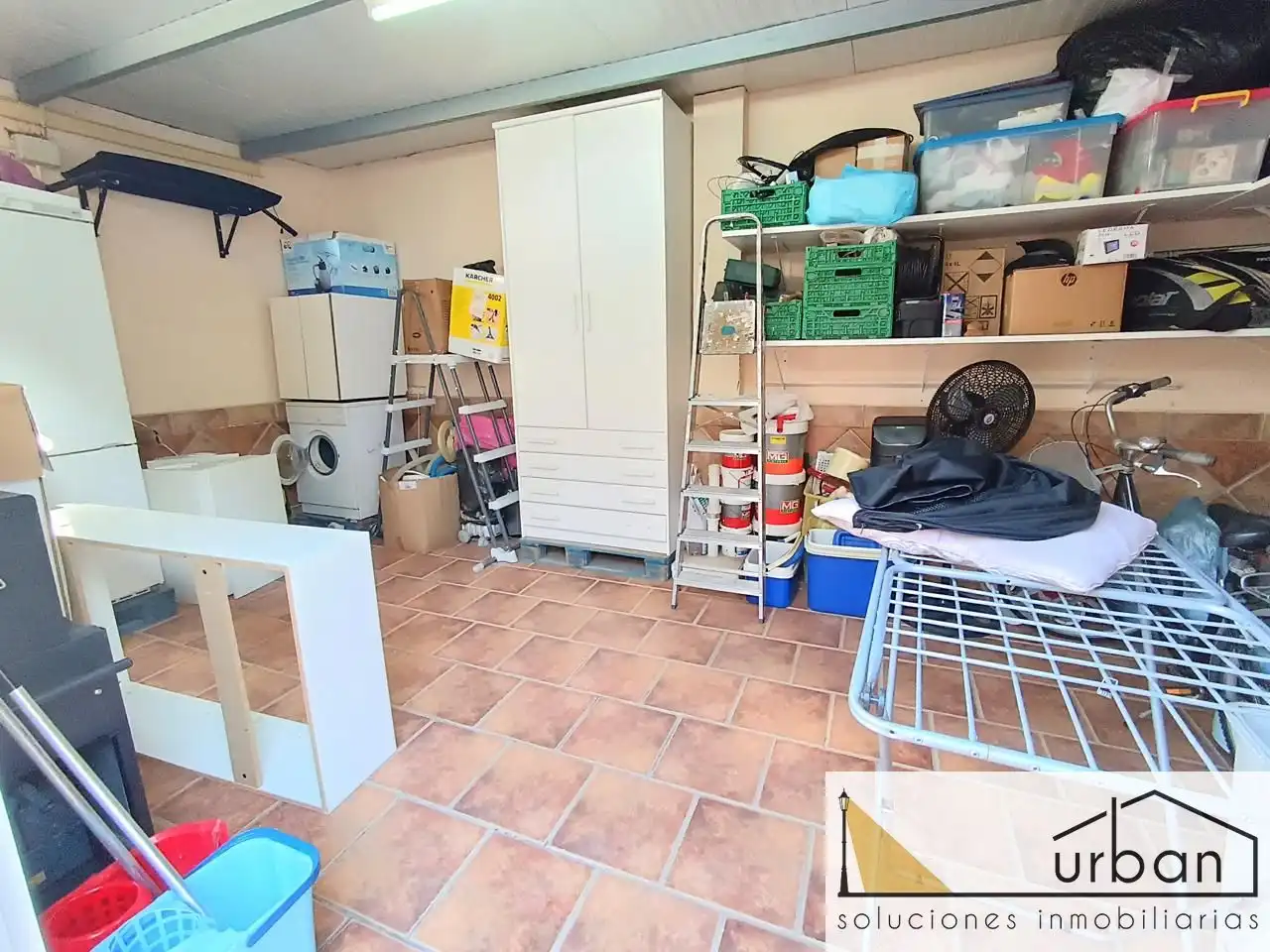 Einfamilien-Reihenhaus zum Verkauf in Chipiona mit Klimaanlage, Abstellraum und Möbliert