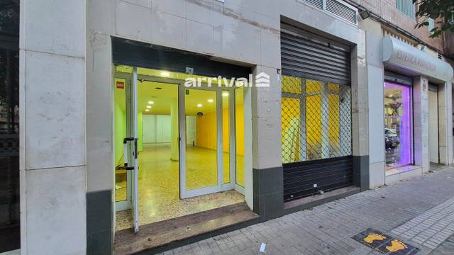 Local comercial en Alquiler en Marques de San Juan en Barrio de Campanar